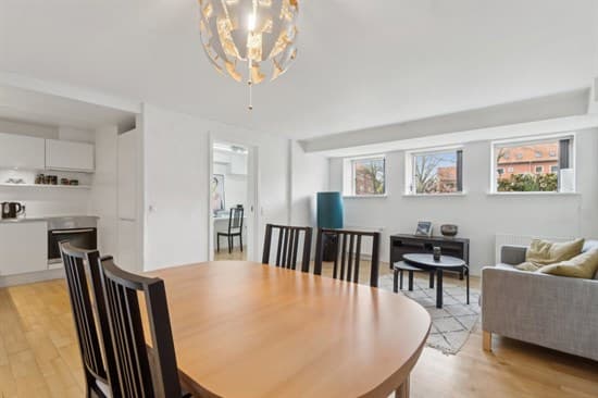 Langenæs Allé 33, kld.. - billede 1