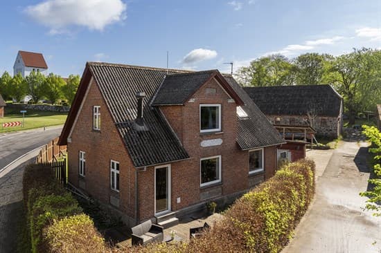 Vestergårdsvej 1, Gerning - billede 1
