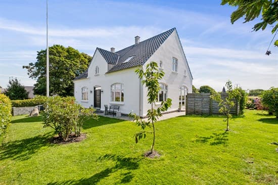 Skovlyvej 12, Elling - billede 1