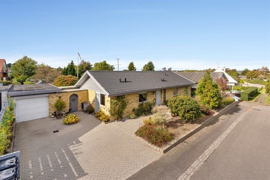 Udsigten 12, Uggelhuse - billede 1
